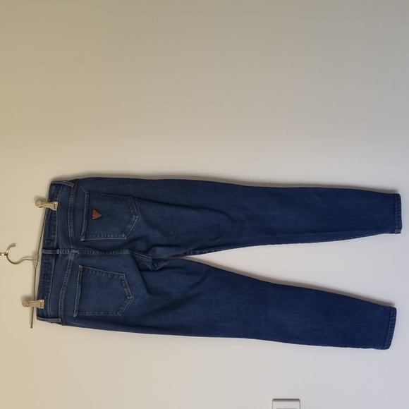 Guess sexy curve sized 28 jeans - Picture 7 of 7